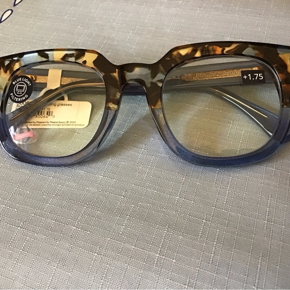 NWT Peepers Showbiz Focus Tortoise Shell Blue Light Filtering Reading Glasses